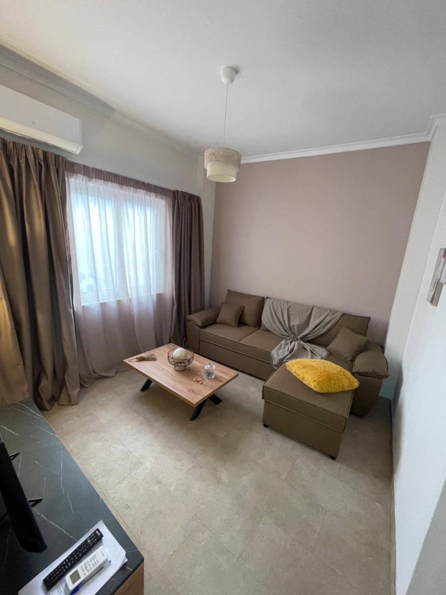 Appartamento Compass Lofts Atene Esterno foto
