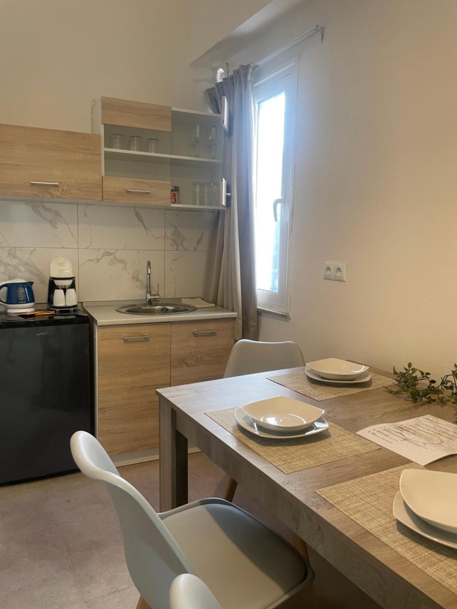 Appartamento Compass Lofts Atene Esterno foto