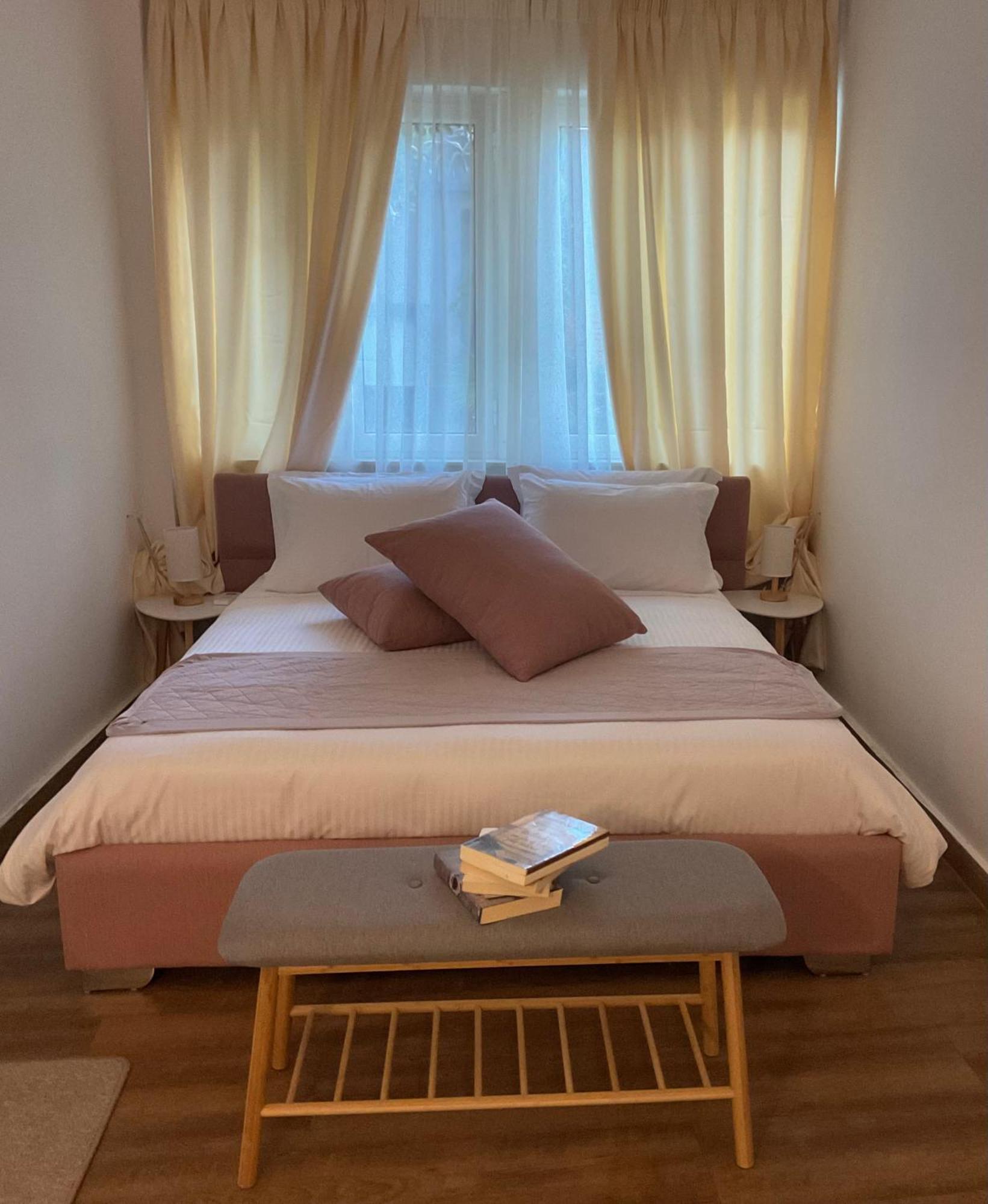 Appartamento Compass Lofts Atene Esterno foto