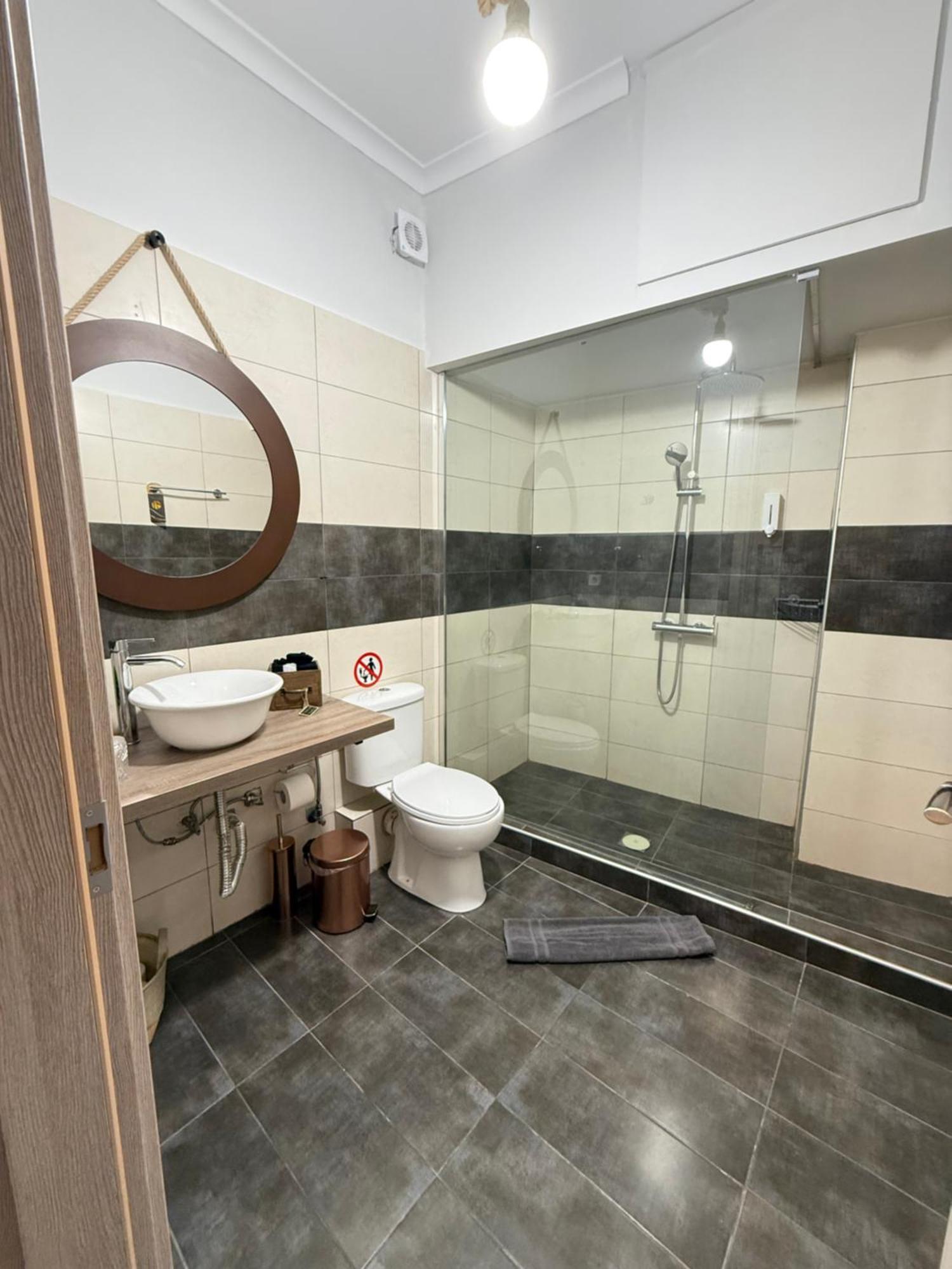 Appartamento Compass Lofts Atene Esterno foto
