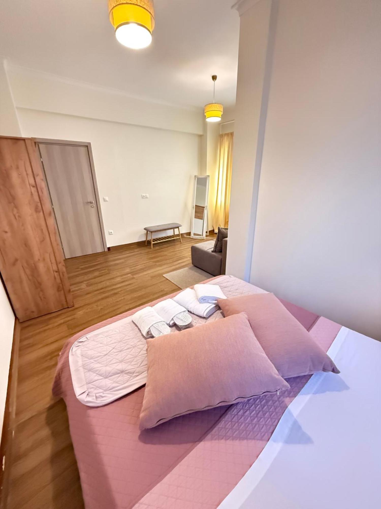 Appartamento Compass Lofts Atene Esterno foto